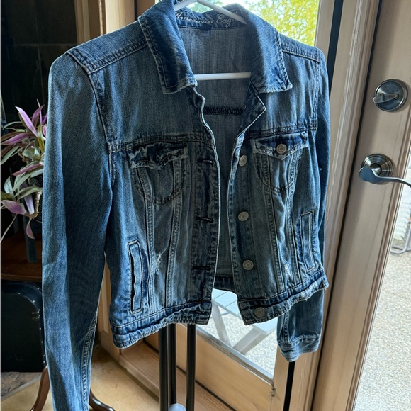 Denim jean Jacket - Picture 1 of 3